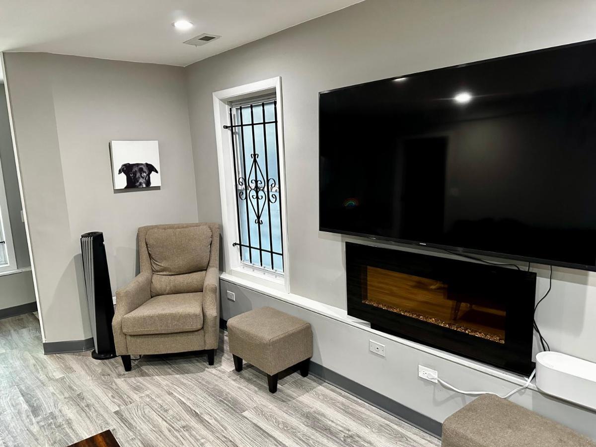 Cozy & Spacious In Irving Park Apartamento Chicago