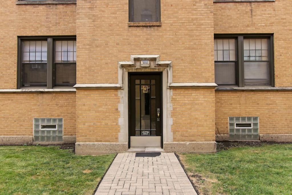 Enchanting 1-bedroom Lakeview - Belmont F6 Apartment Chicago