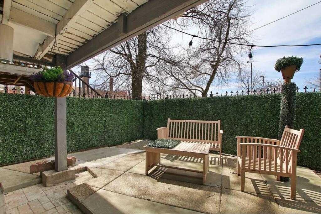 Apartment 2br Modern And Cozy Apt Logan Square Pet Friendly Chicago