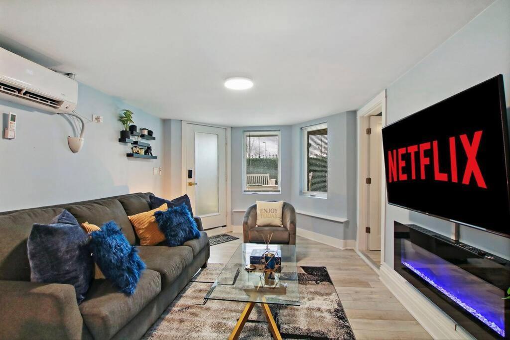 Apartment 2br Modern And Cozy Apt Logan Square Pet Friendly