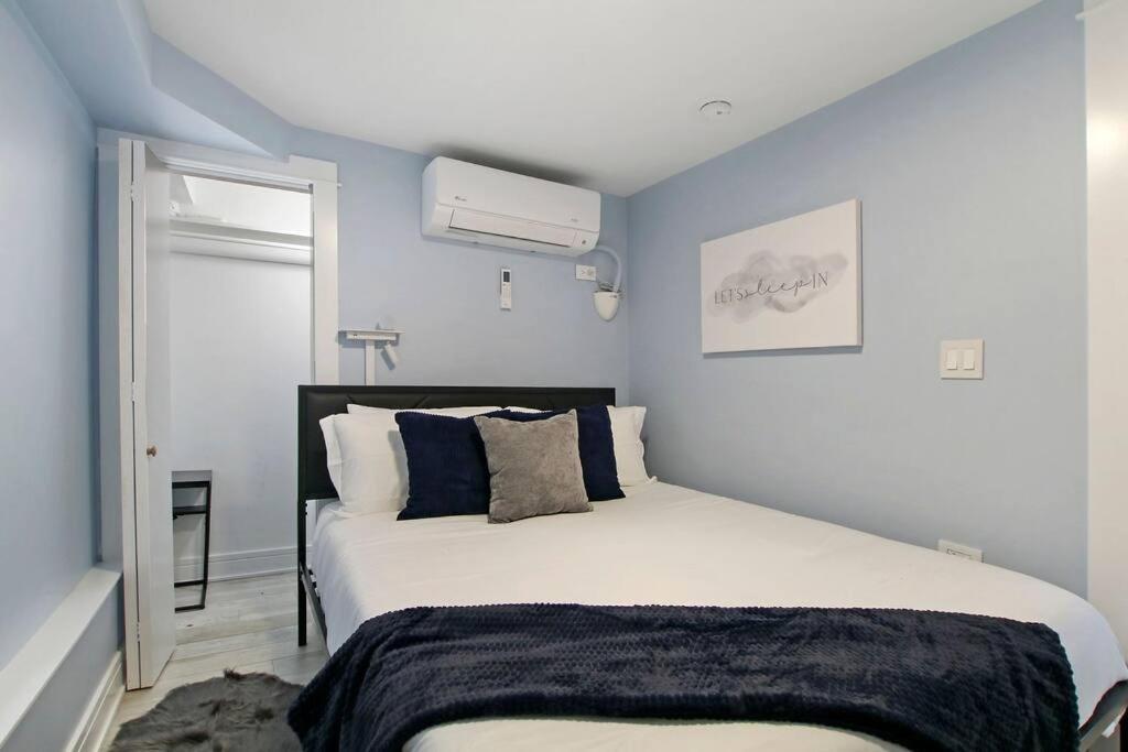 2br Modern And Cozy Apt Logan Square Pet Friendly * Chicago