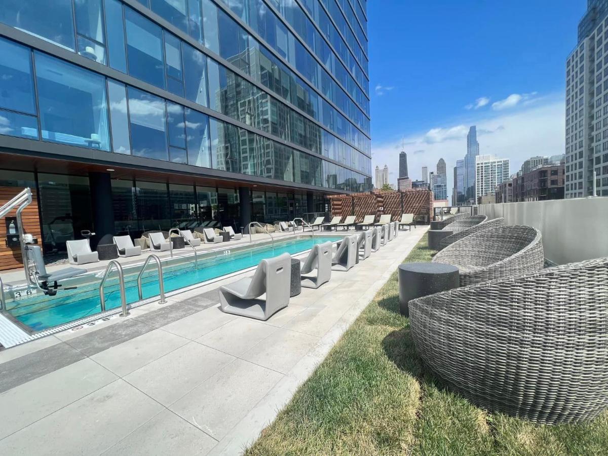Brand New Luxe Convertible Studio/downtown Views Appartement