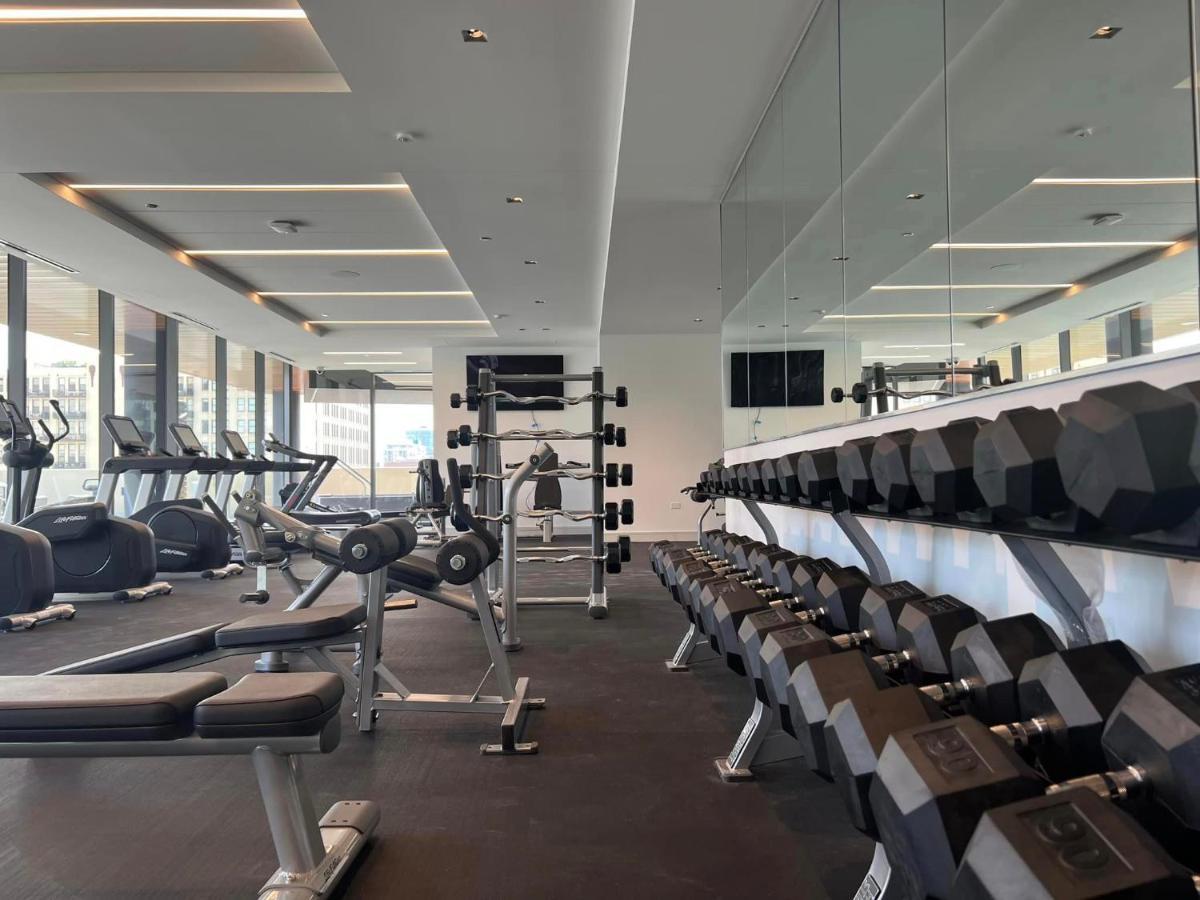 Appartement Brand New Luxe Convertible Studio/downtown Views *