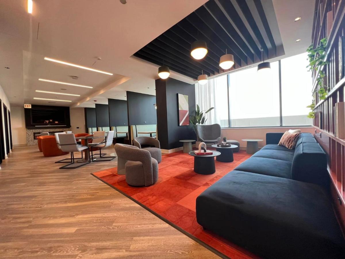 Brand New Luxe Convertible Studio/downtown Views Appartement *