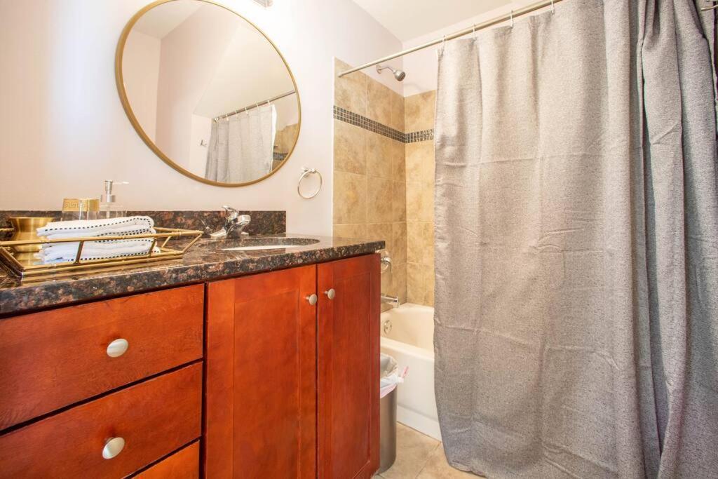 Getaway In The Heart Of Pilsen