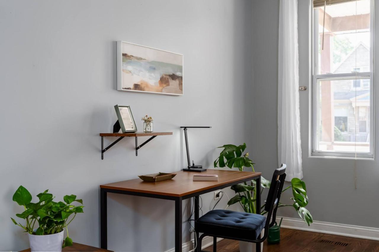 Logan Square Duplex 3br S2
