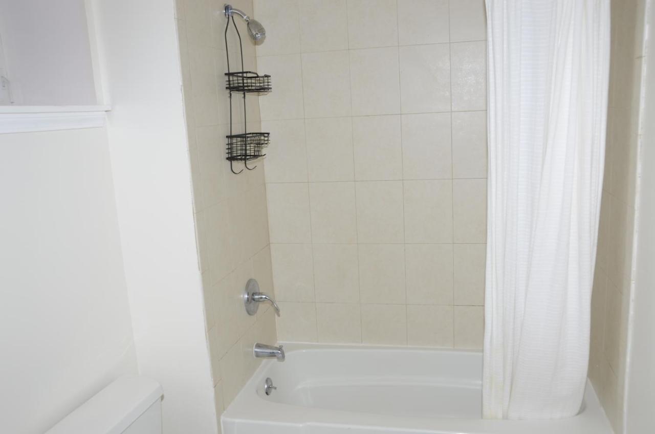 Lovely Near Hospitals, White Sox Park, And Mccormick Place Homestay Chicago