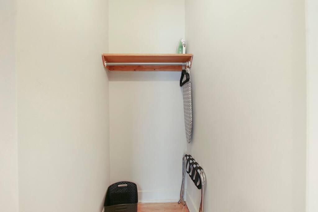Apartment 1br Bright And Cozy In - Cullom F2 Chicago