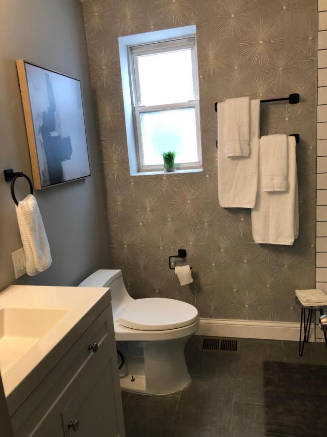 Wicker Park Designers Dream Apartment Chicago