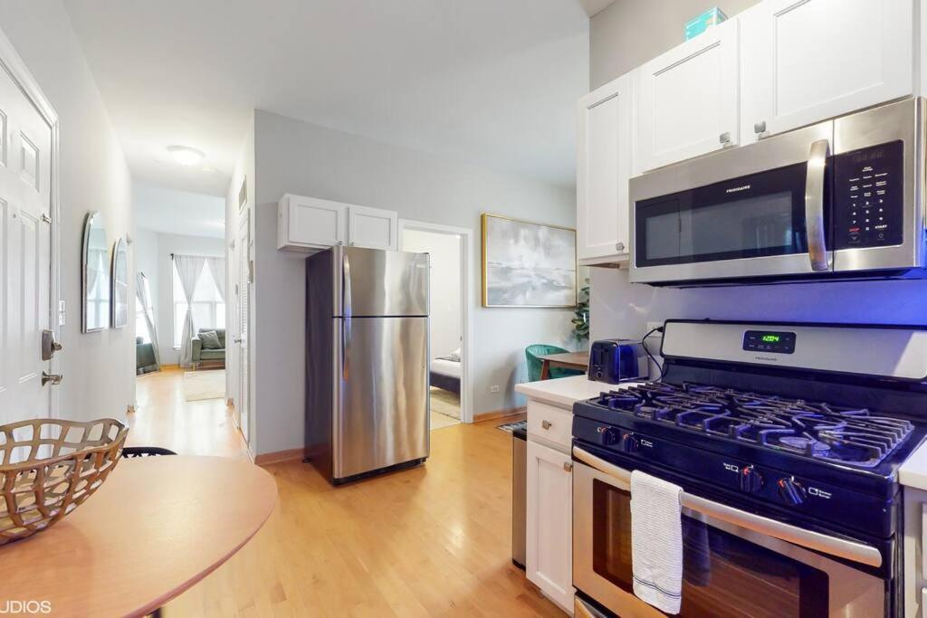 The Cozy Quarters - Sleeps 10 Apartamento Chicago