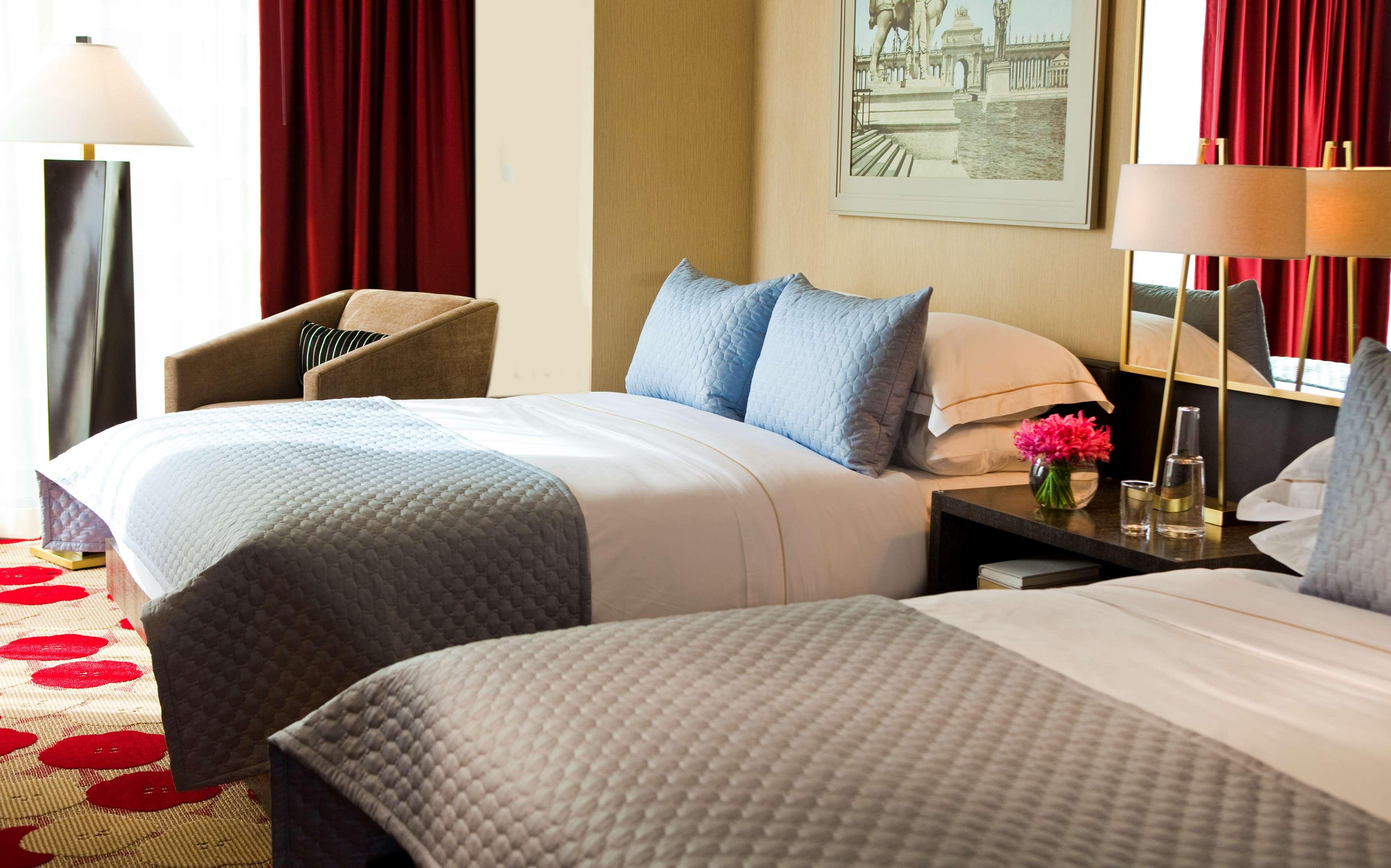 Hotel The Royal Sonesta River North