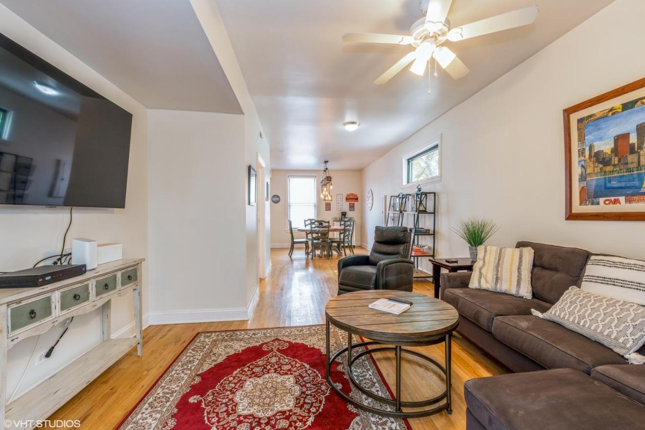 Belmont & Racine - Walk To Wrigley & Southport Corridor & Belmont L Train Station! *