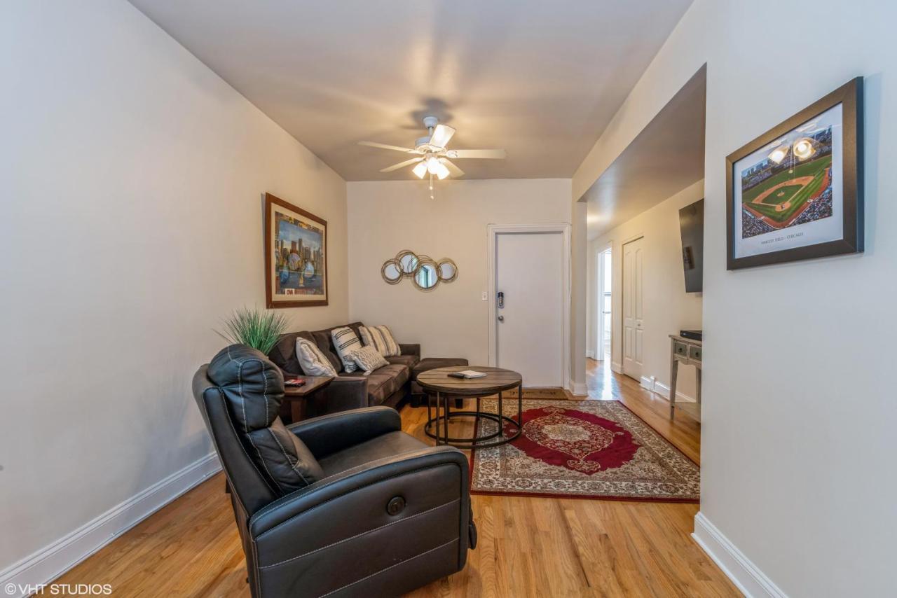 Belmont & Racine - Walk To Wrigley & Southport Corridor & Belmont L Train Station! Chicago