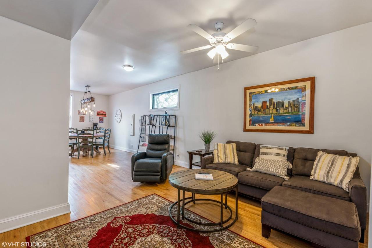 Belmont & Racine - Walk To Wrigley & Southport Corridor & Belmont L Train Station! * Chicago