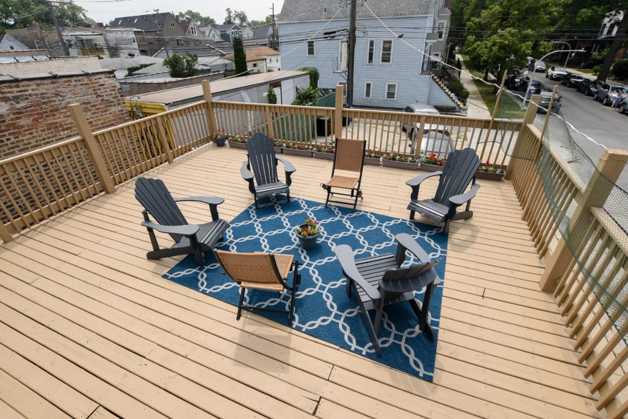 Large Open Space In The Heart Of The Northside Chicago