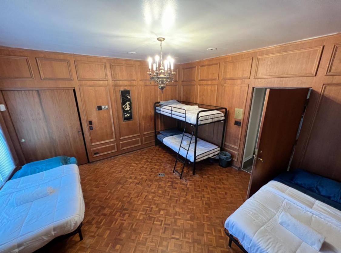 Albergue Pill Hill Mansion *
