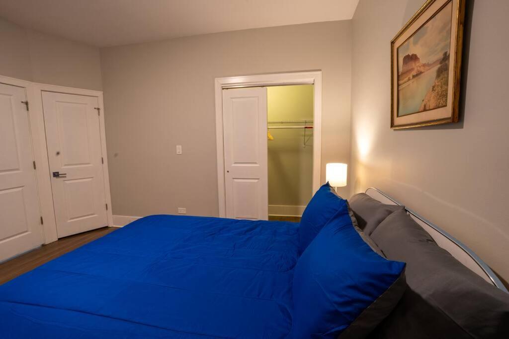 Apartment Vibrant 4br Haven In Historic Hyde Park, Near Uchi *