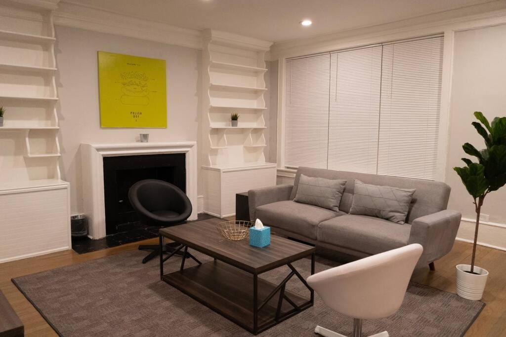 Apartment Charming 4br Unit In Historic Hyde Park Near Beach *
