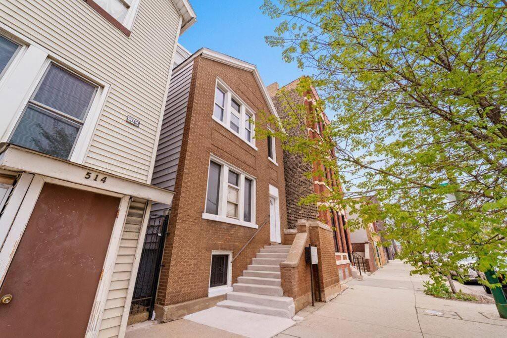 Apartamento Cozy, Top-floor 3br Loft With Balcony In West Town