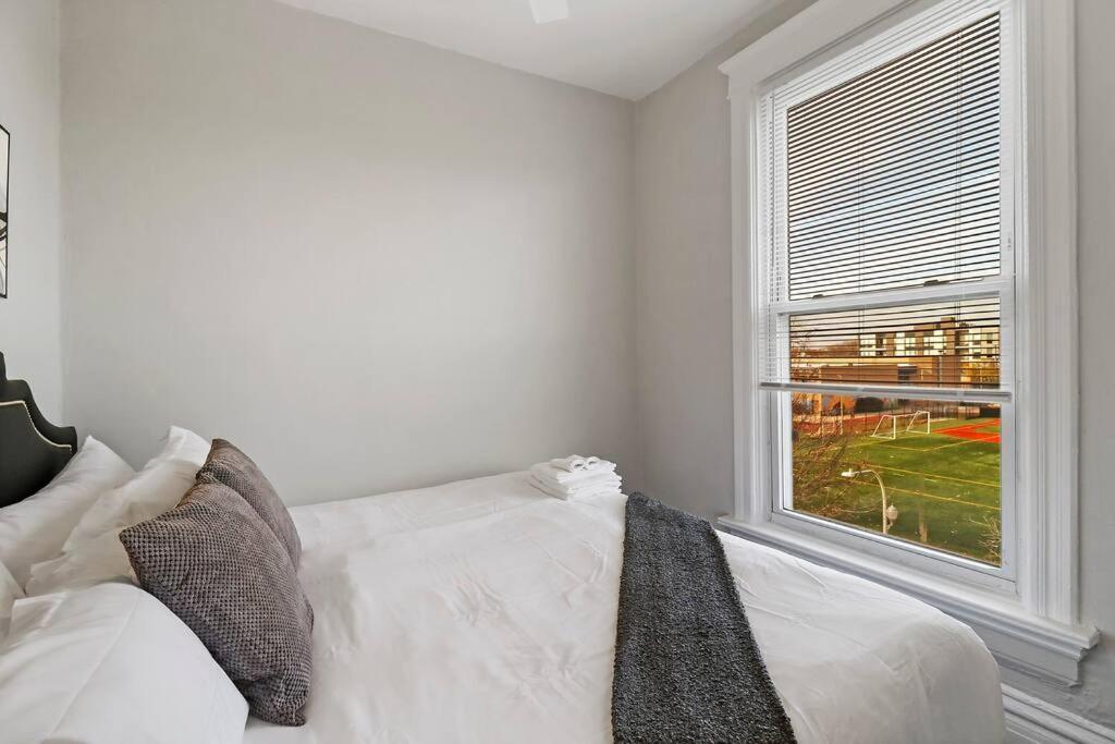 Apartment 2br Bright And Lovely - Leland 3 *
