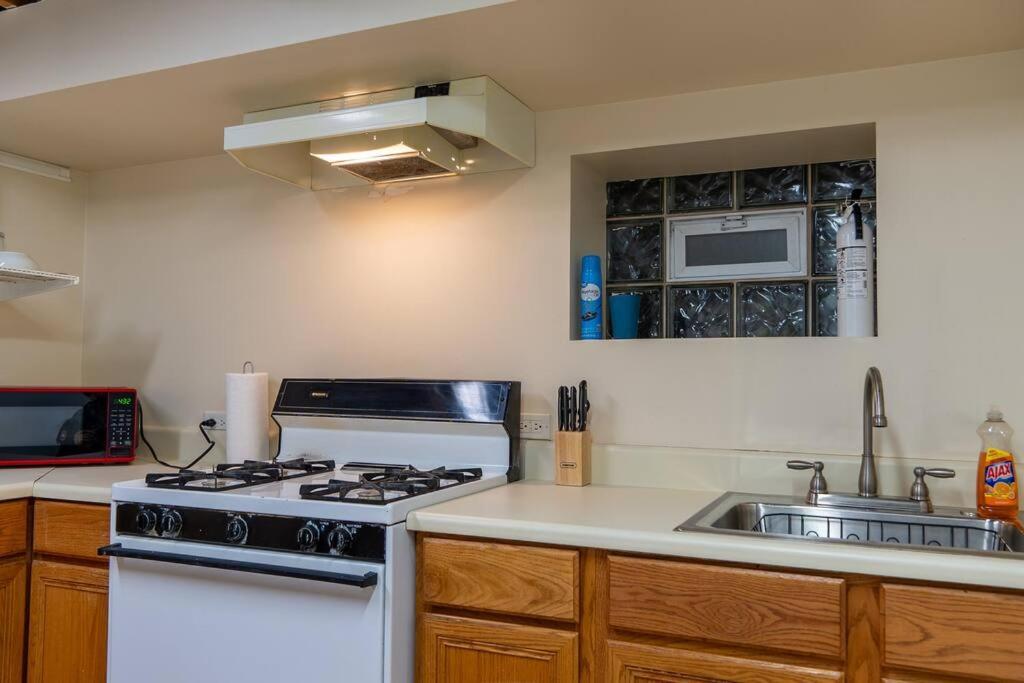2br Northside Bliss, Near Parks And Dining Chicago