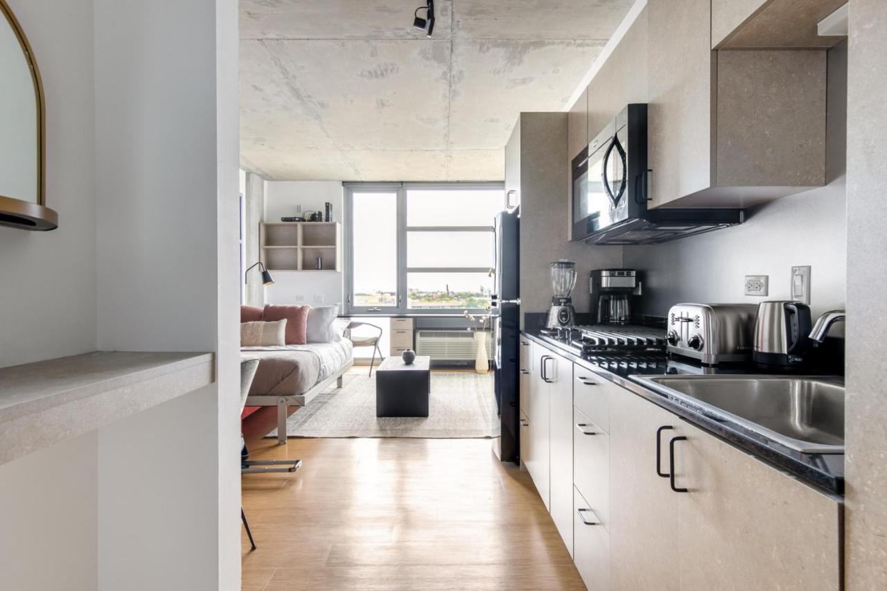 Lincoln Park W Wd Nr L New Chi-305 Apartment *