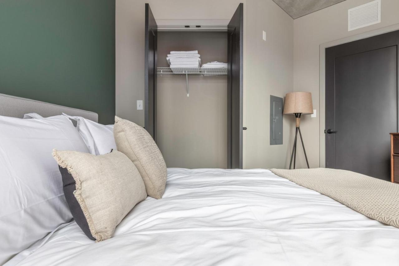 Apartment W Loop 2br W Gym Pool Nr Fulton Mkt Chi-254
