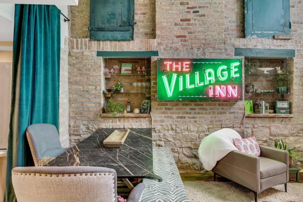 The Village By Dakota Gal Digs Casa de Férias *