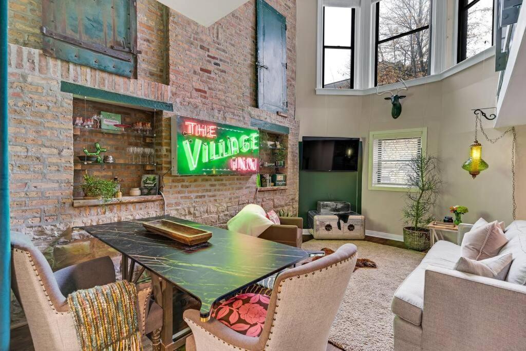 The Village By Dakota Gal Digs Casa de Férias Chicago
