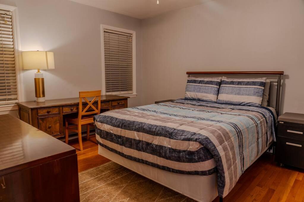 Living Bliss 3br Gem Near Parks And Dining * Chicago