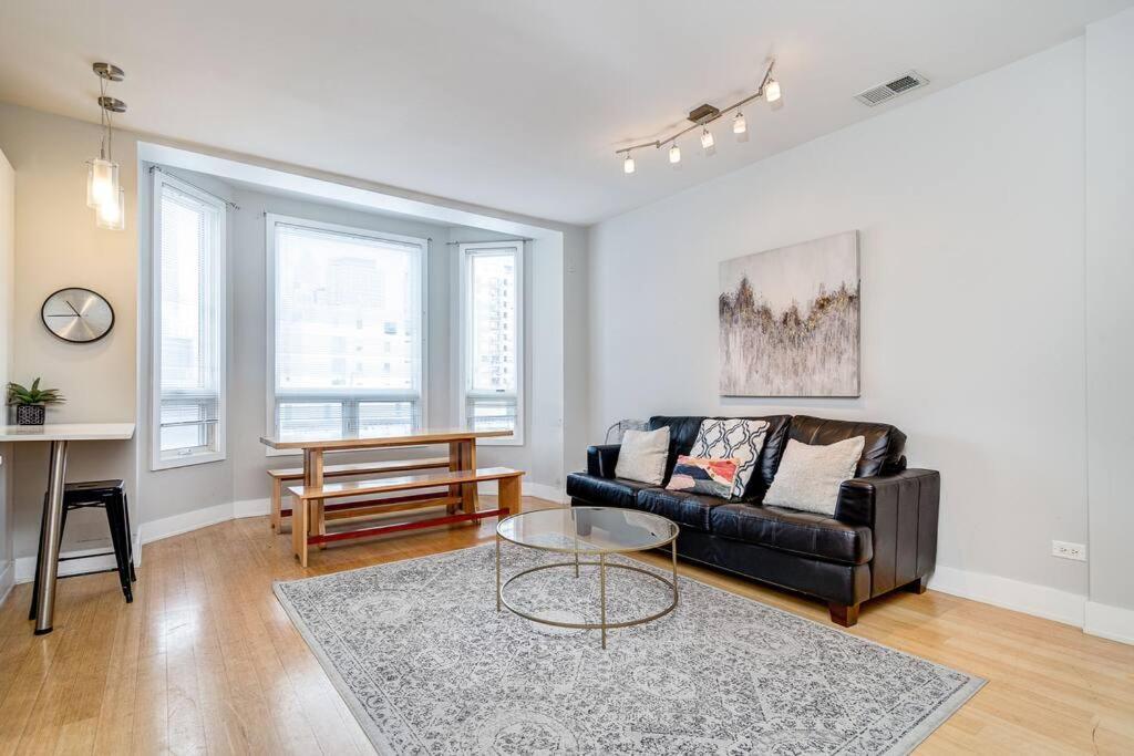 Apartment 870 1&2 - 2 Separate In Same Building