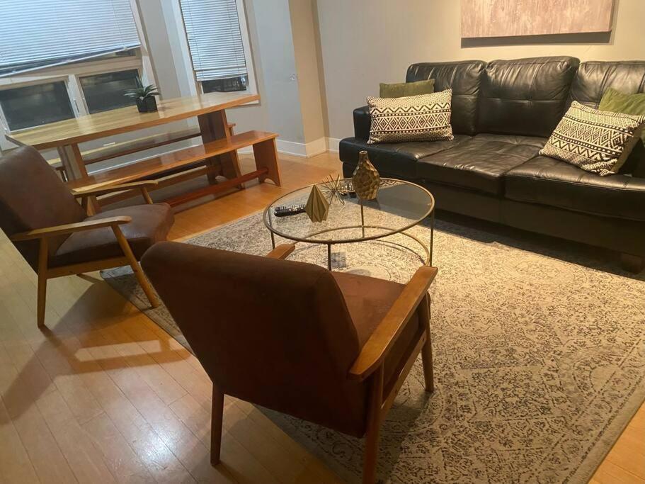 Appartement 870 1&2 - 2 Separate In Same Building Chicago
