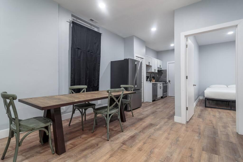 Mtm Fully Furnished In Old Town - 2 Beds * Chicago