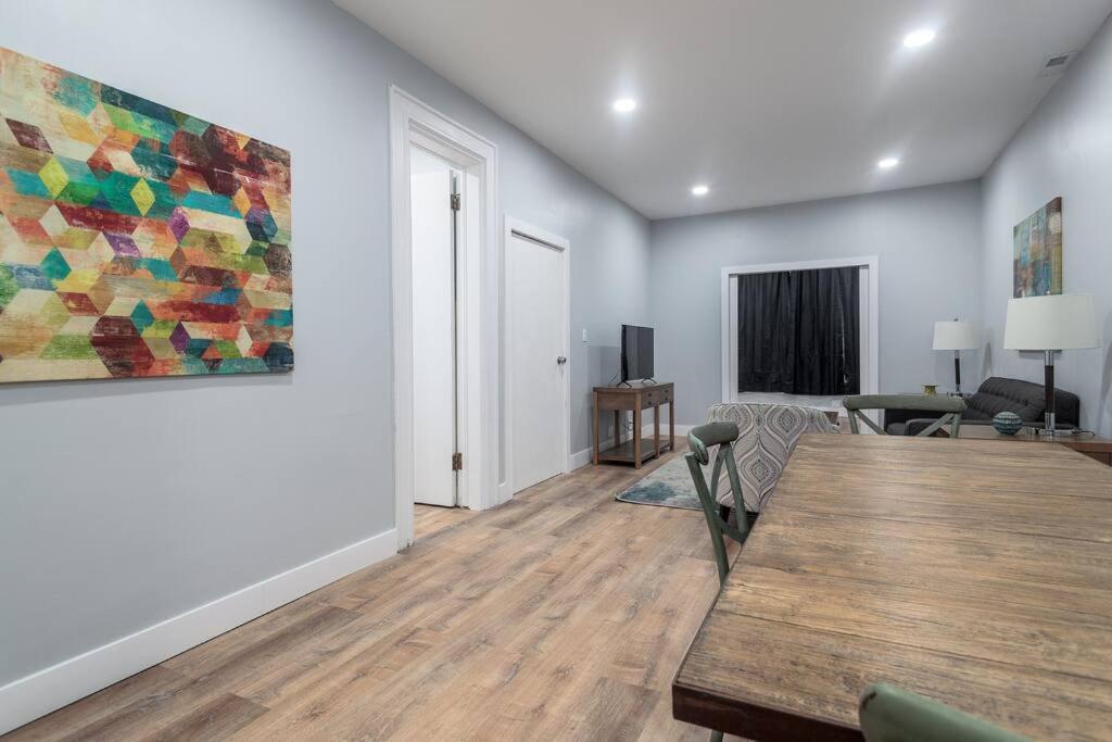 Mtm Fully Furnished In Old Town - 2 Beds Apartment