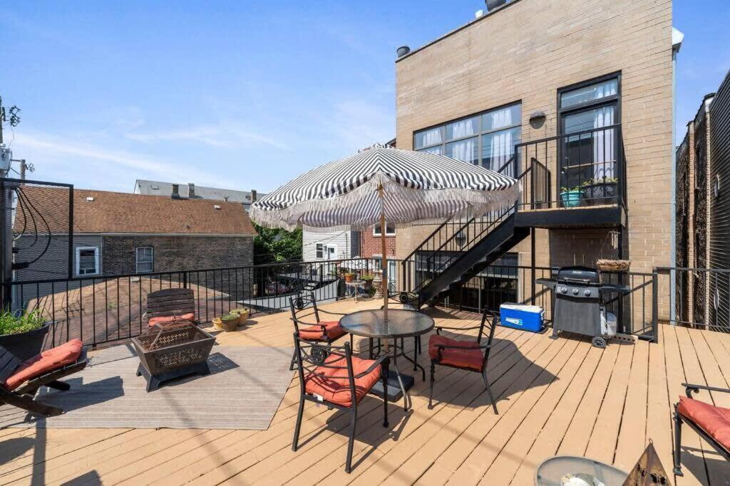 Holiday home Zen Oasis Of Elegance: Expansive Executive Chicago