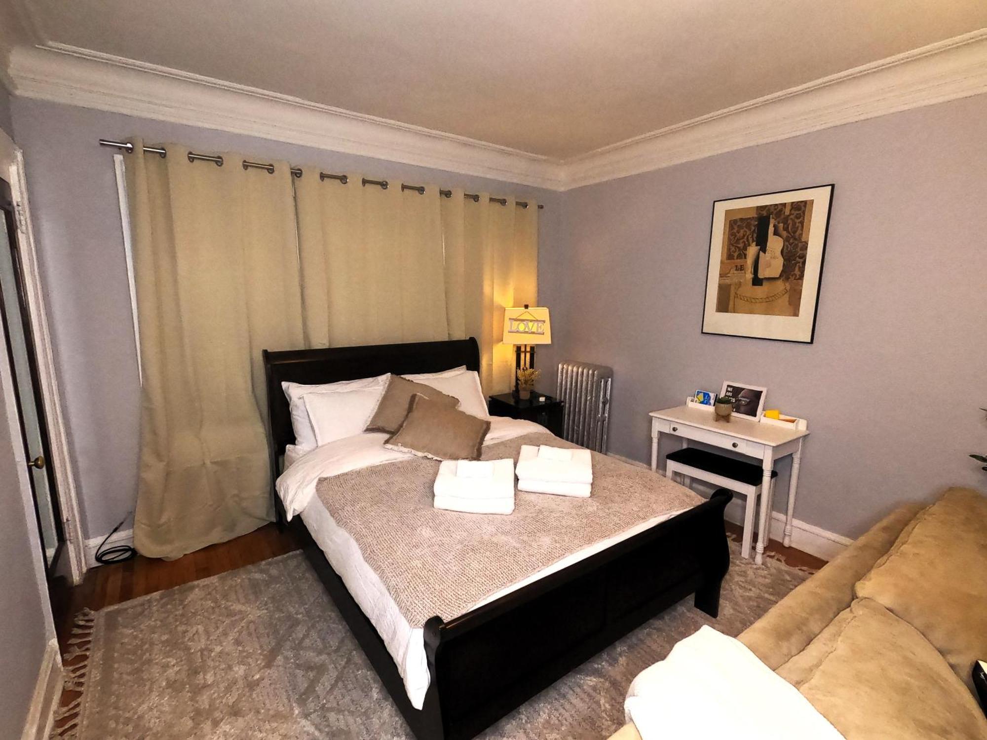 Apartment Cozy Studio Near Lake Michigan