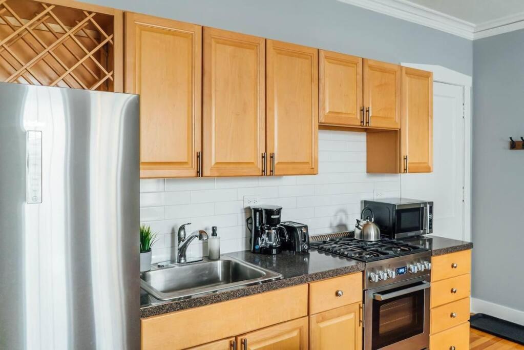 Well-equipped In The City! - Belmont B13 Chicago