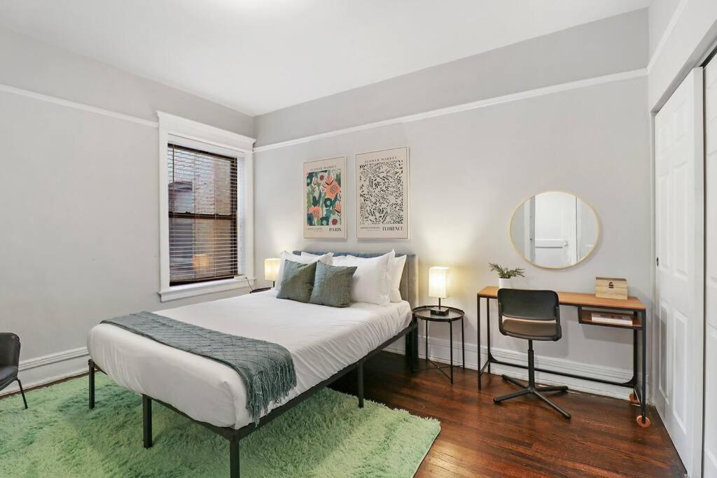 Modern & Spacious 3br With In-unit Laundry - Bstone 2 Apartment *