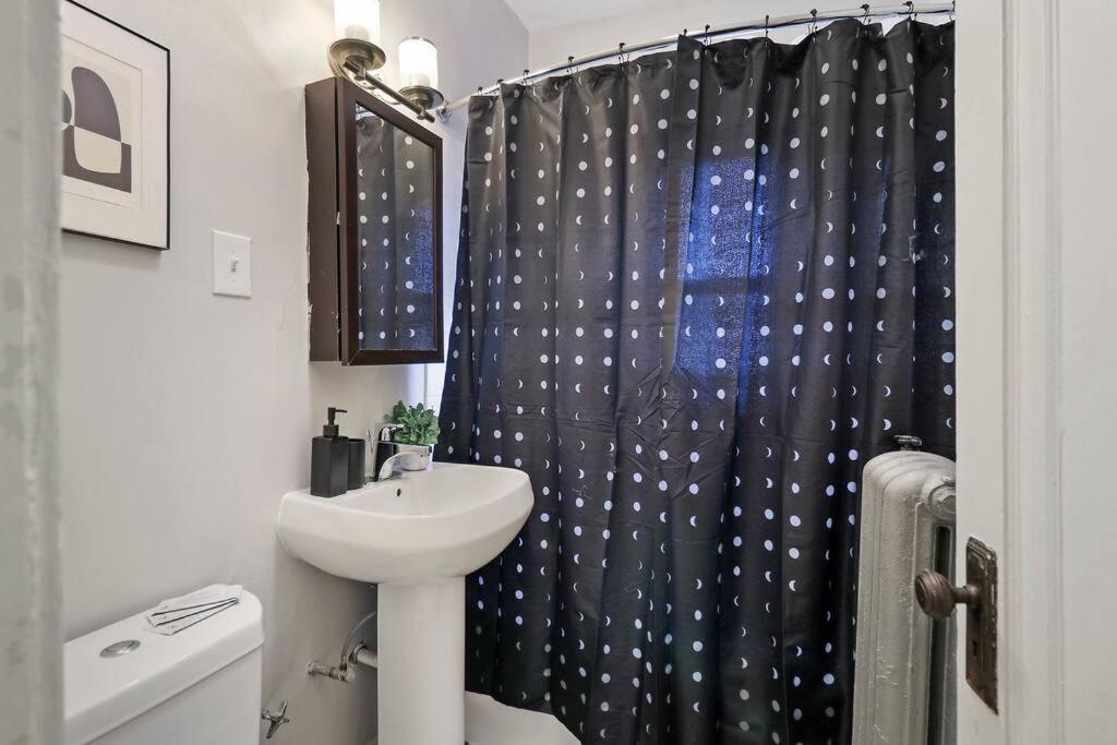 Apartment 1br Stylish & Modern - Kenwood 508 *