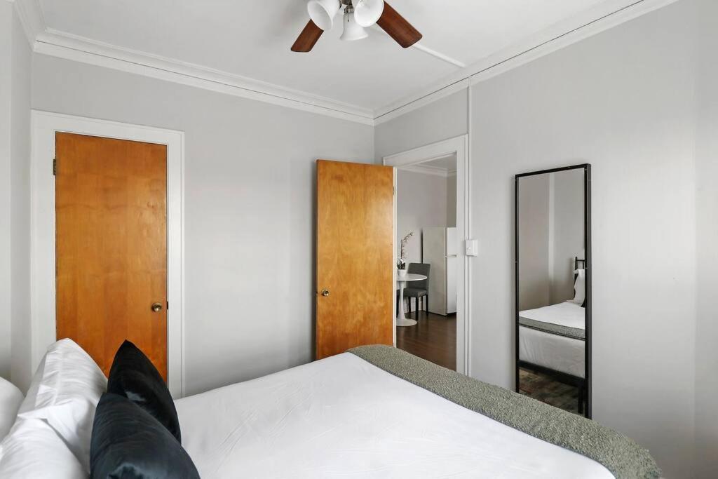 Apartment 1br Stylish & Modern - Kenwood 508