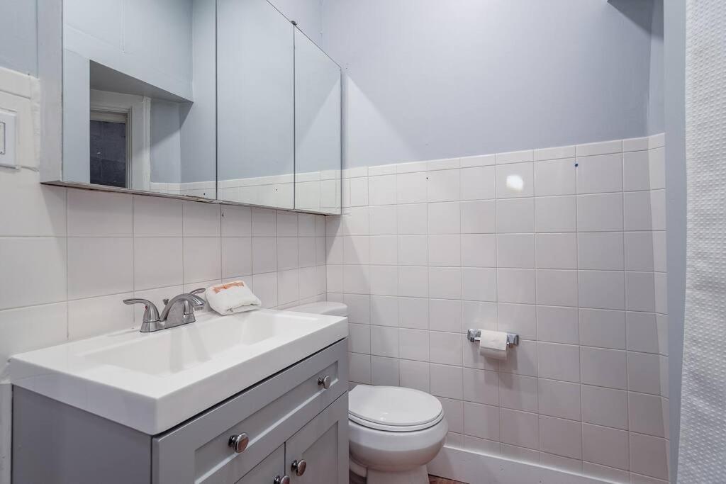 Mtm Fully Furnished In Old Town - 2 Beds * Chicago