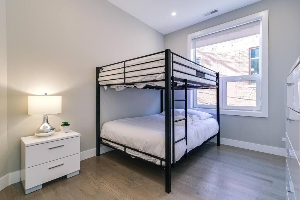 2 Newly Built Luxury With Private Roofdeck Apartment