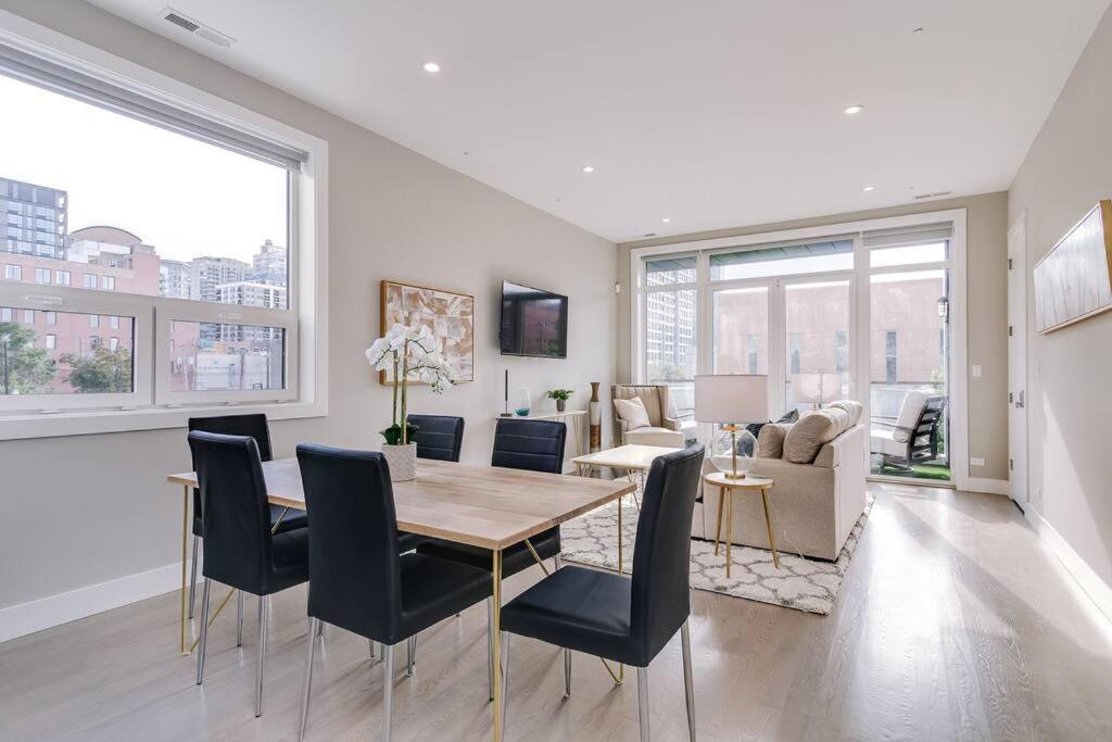Apartment 2 Newly Built Luxury With Private Roofdeck *