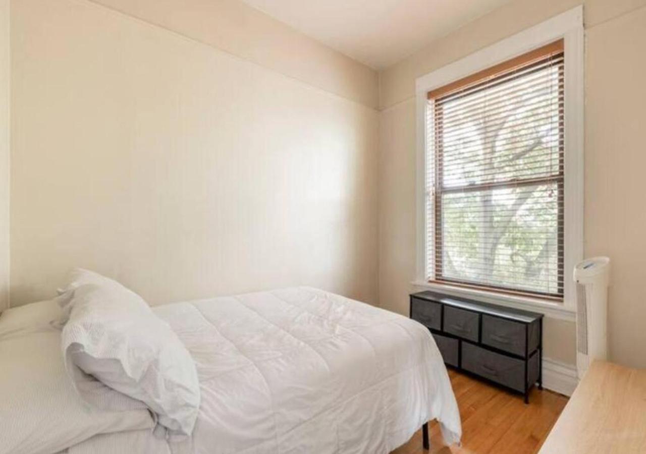 The Roscoe Village Appartement *