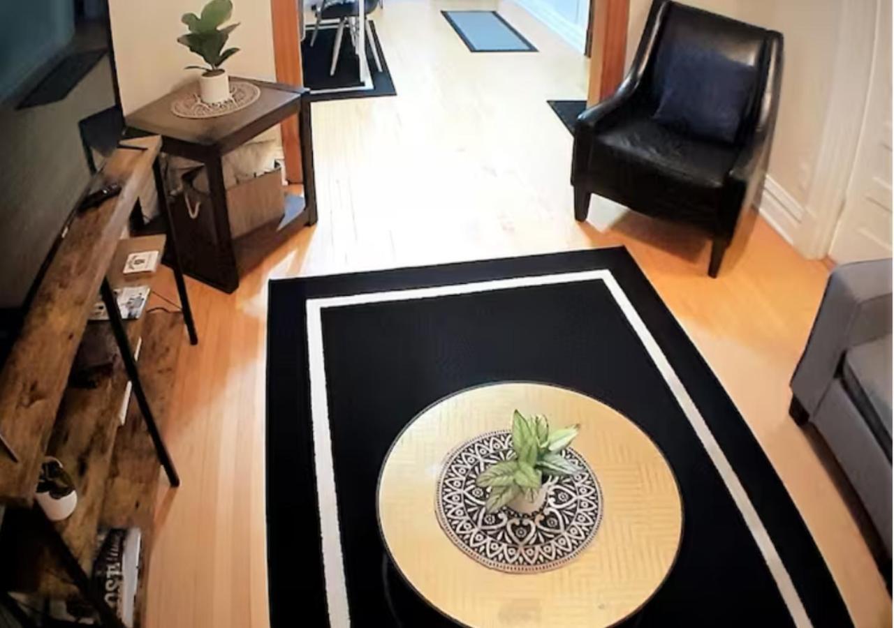The Roscoe Village Appartement