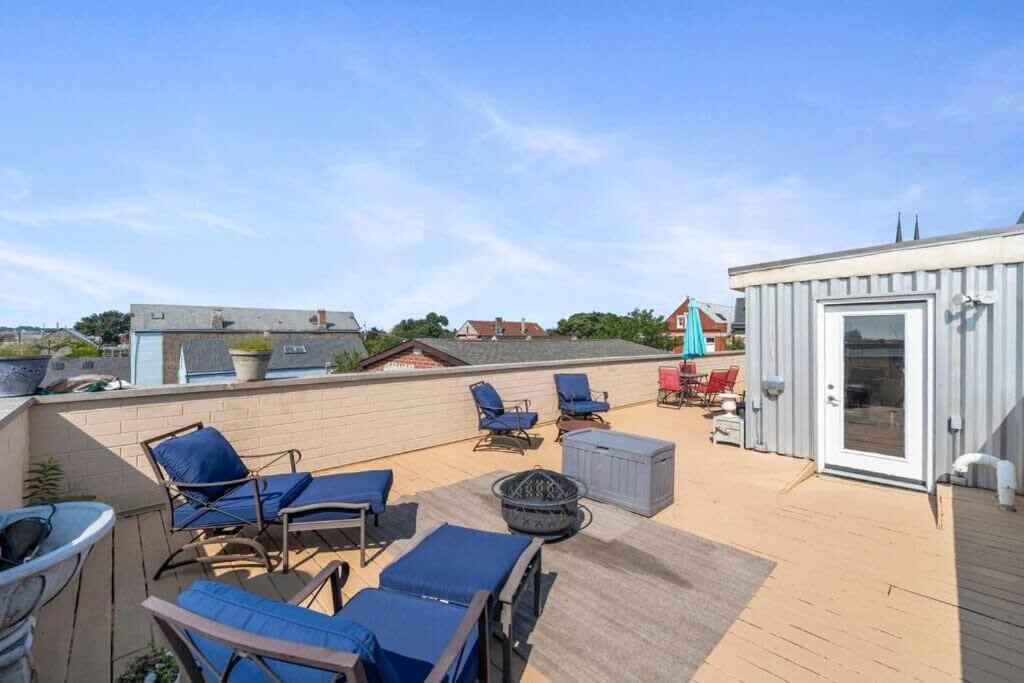 Zen Oasis Of Elegance: Expansive Executive