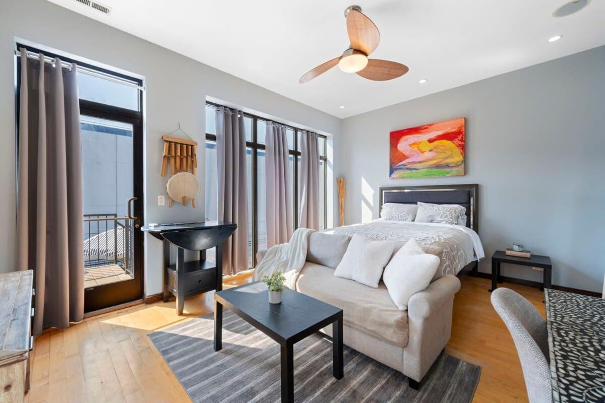 Holiday home Zen Oasis Of Elegance: Expansive Executive *