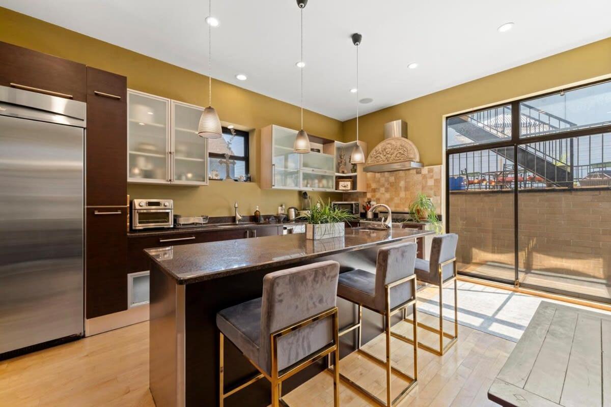 Holiday home Zen Oasis Of Elegance: Expansive Executive
