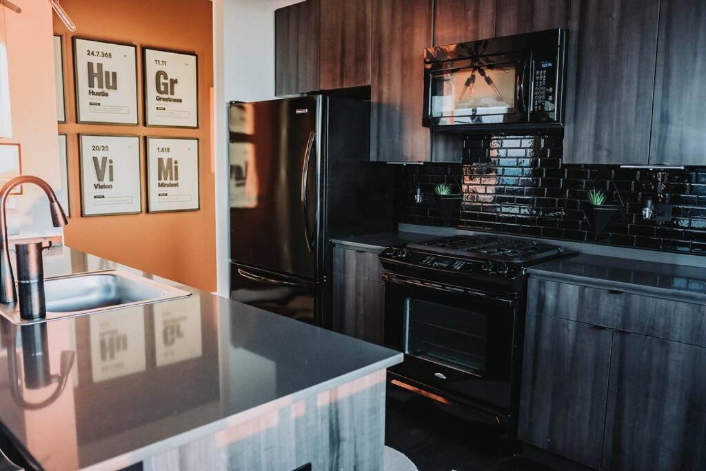 Apartment Stunning Panoramic Views & Free Parking