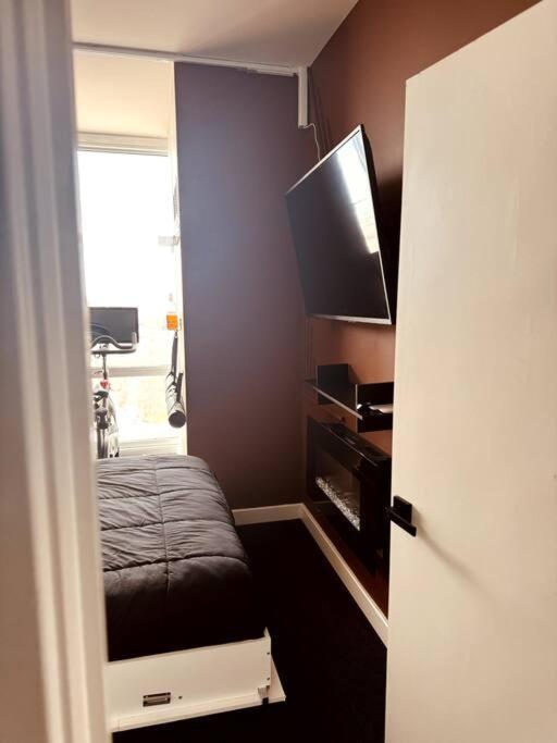 Apartment Stunning Panoramic Views & Free Parking *